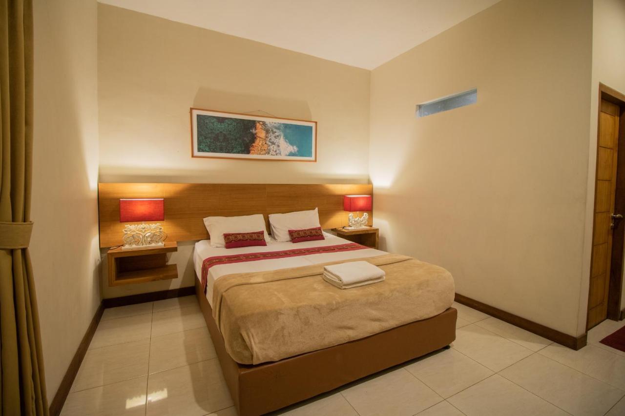 Kuta Suci Guesthouse Ngoại thất bức ảnh