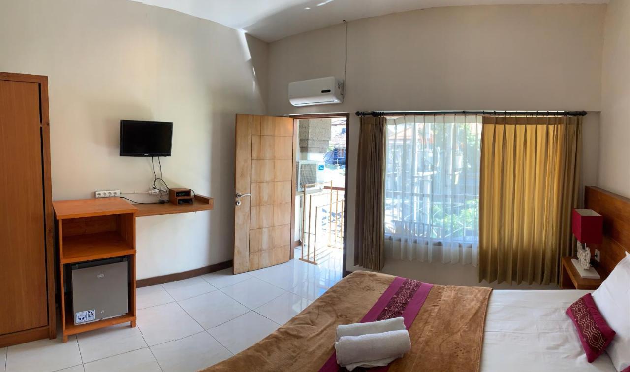 Kuta Suci Guesthouse Ngoại thất bức ảnh