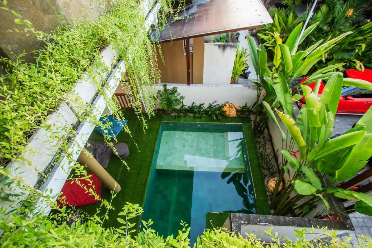 Kuta Suci Guesthouse Ngoại thất bức ảnh