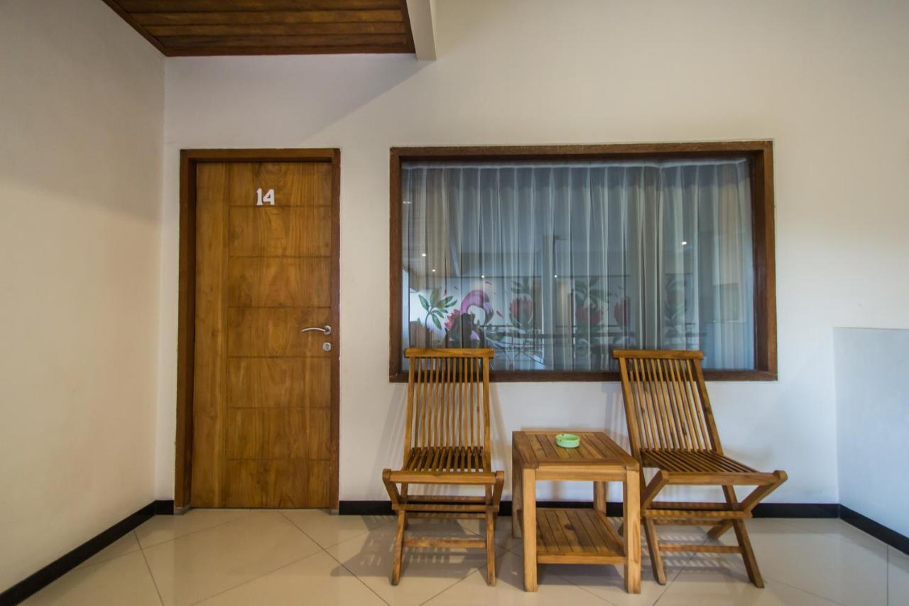 Kuta Suci Guesthouse Ngoại thất bức ảnh